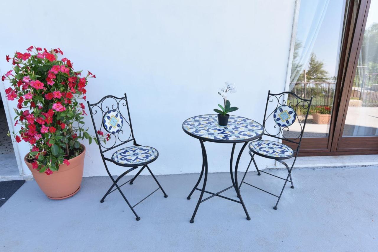 Ferienwohnung La Terrazza Sugli Dei Pianillo Exterior foto
