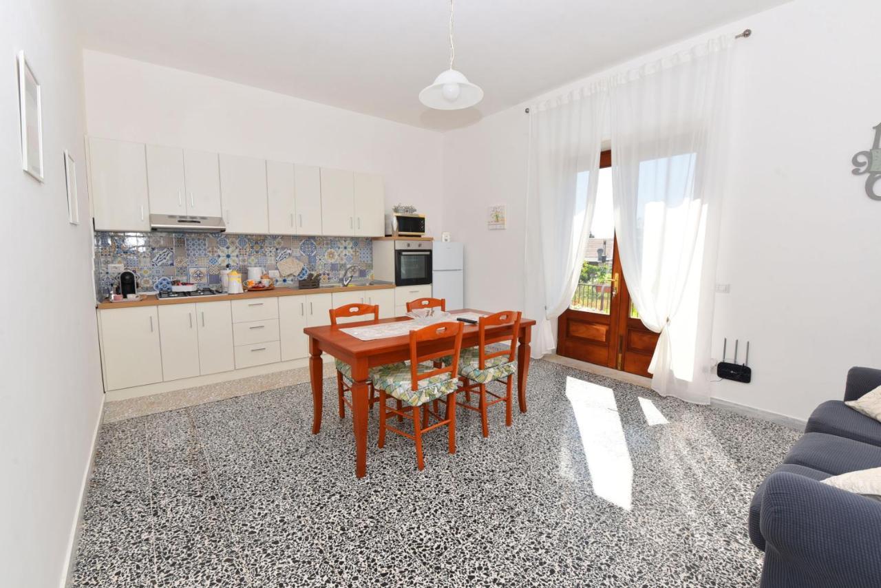 Ferienwohnung La Terrazza Sugli Dei Pianillo Exterior foto