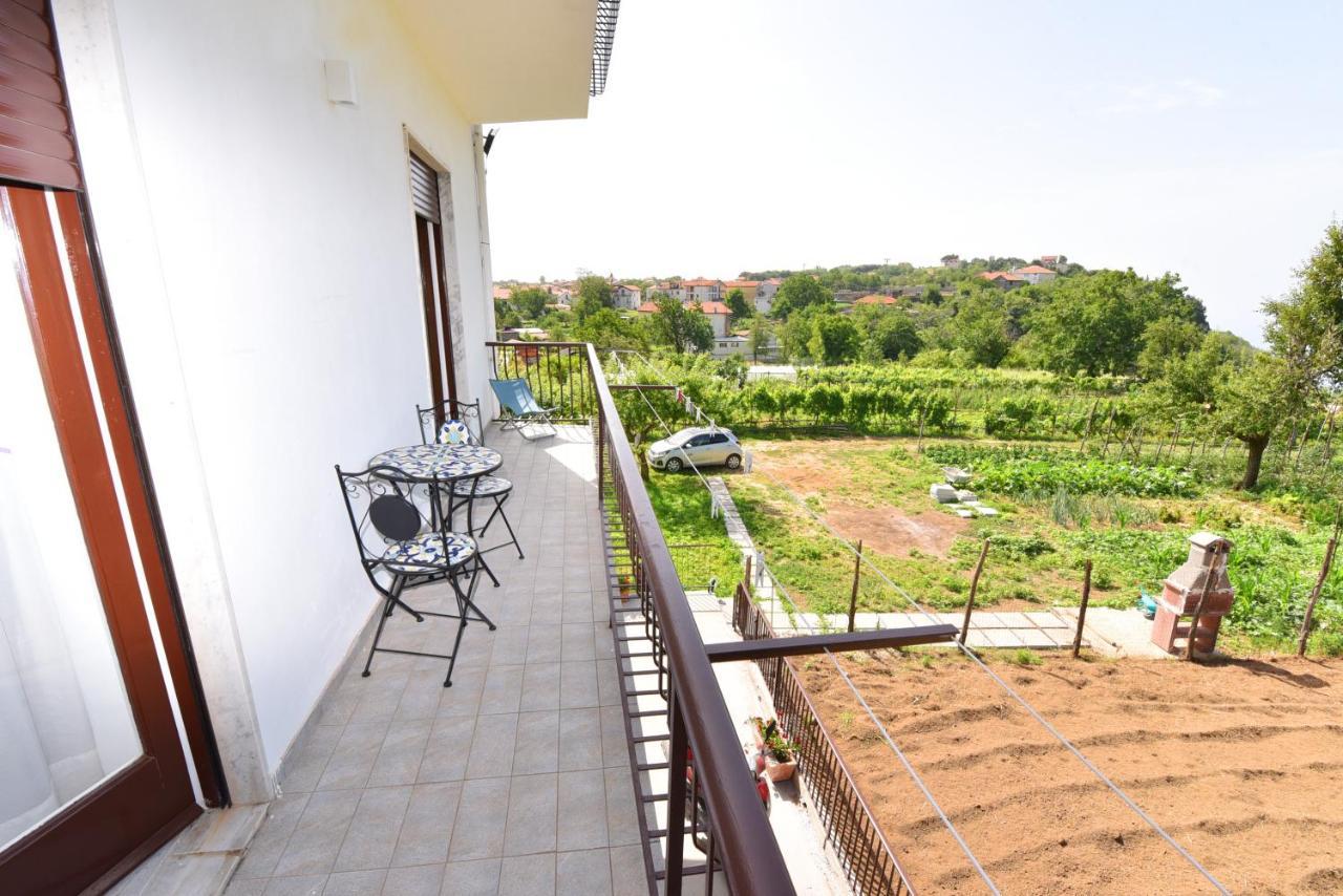 Ferienwohnung La Terrazza Sugli Dei Pianillo Exterior foto