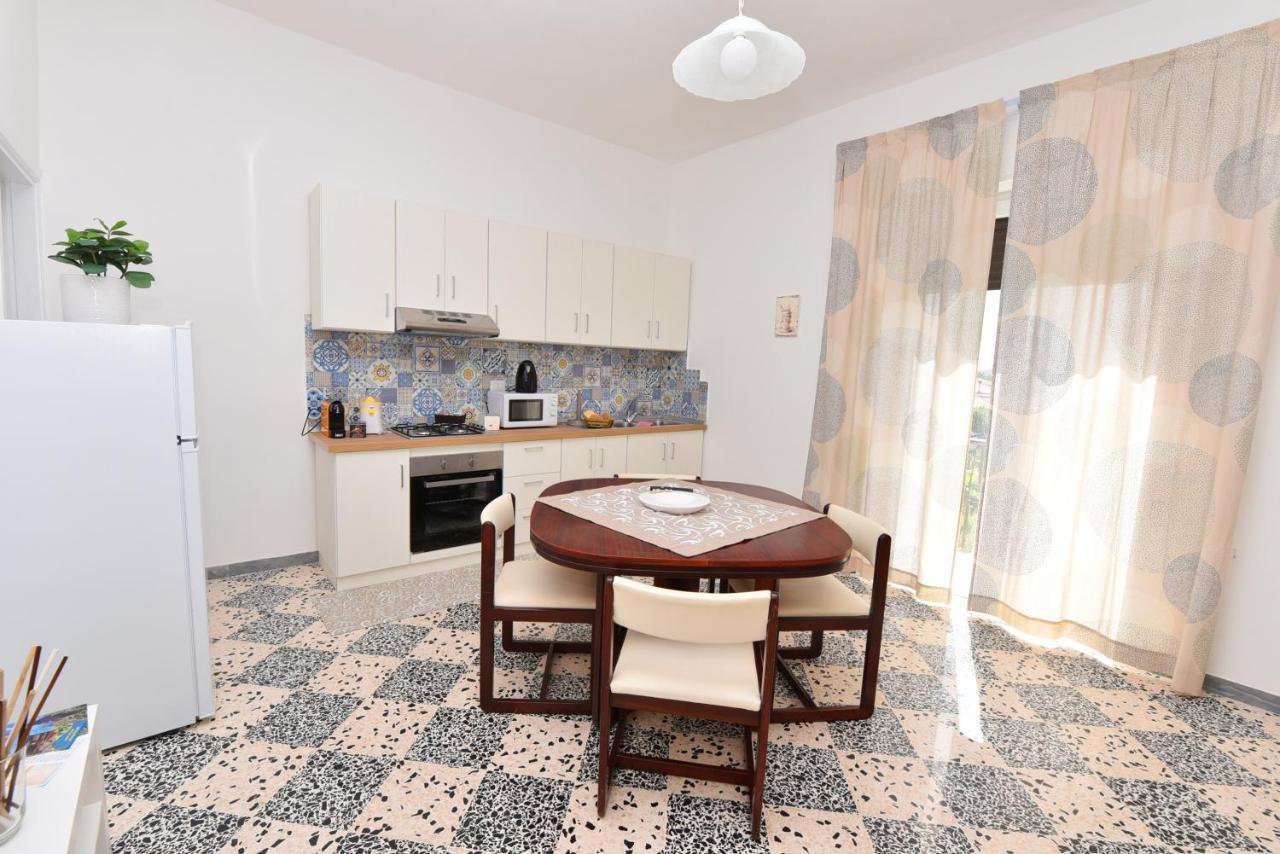Ferienwohnung La Terrazza Sugli Dei Pianillo Exterior foto