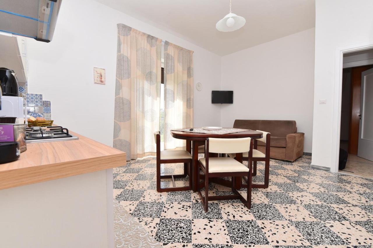 Ferienwohnung La Terrazza Sugli Dei Pianillo Exterior foto
