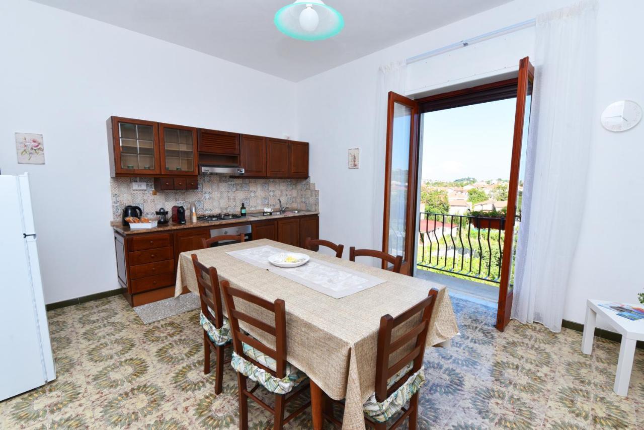 Ferienwohnung La Terrazza Sugli Dei Pianillo Exterior foto