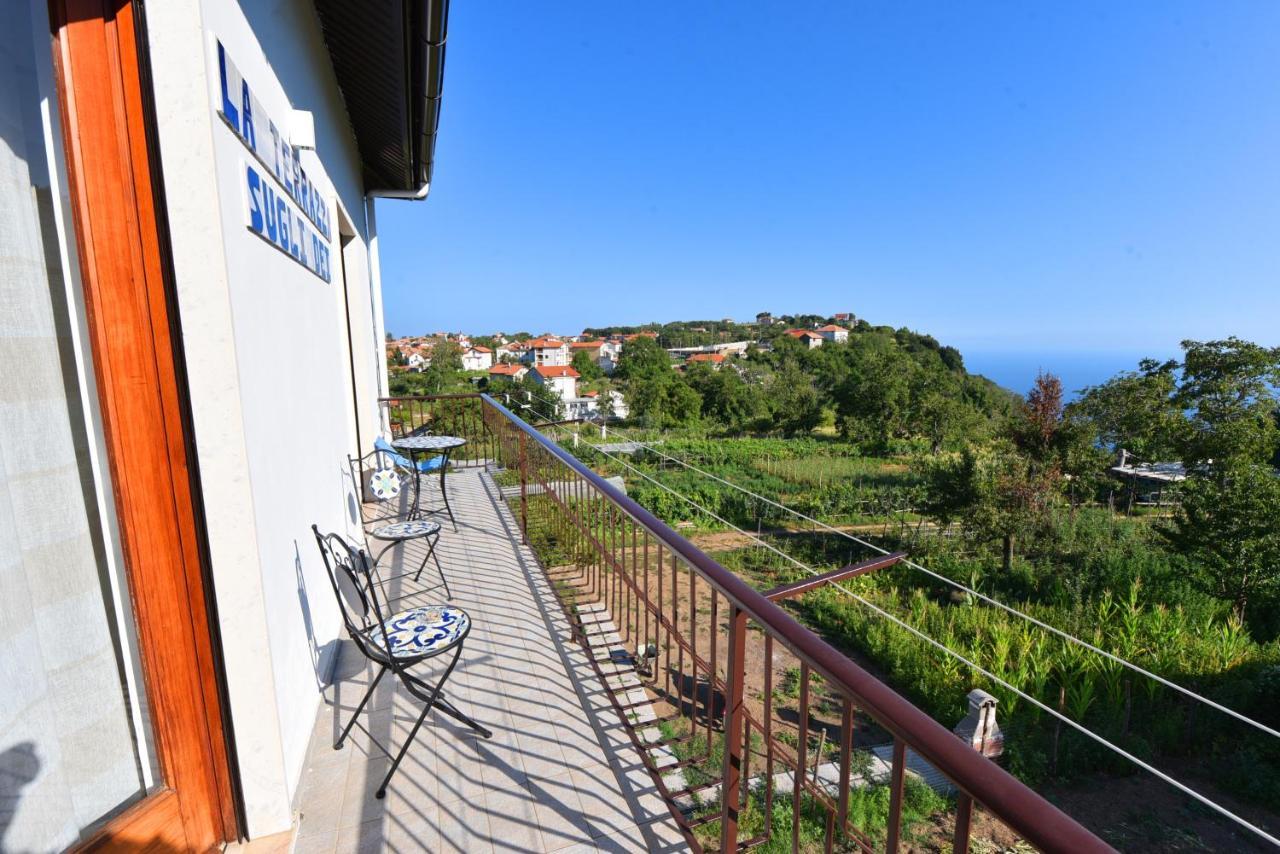 Ferienwohnung La Terrazza Sugli Dei Pianillo Exterior foto